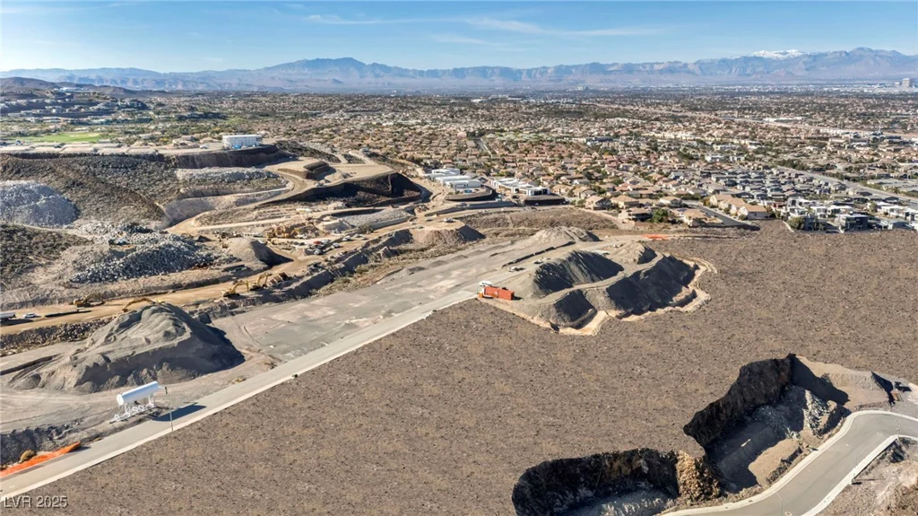 296 Westridge, Henderson, NV 89012