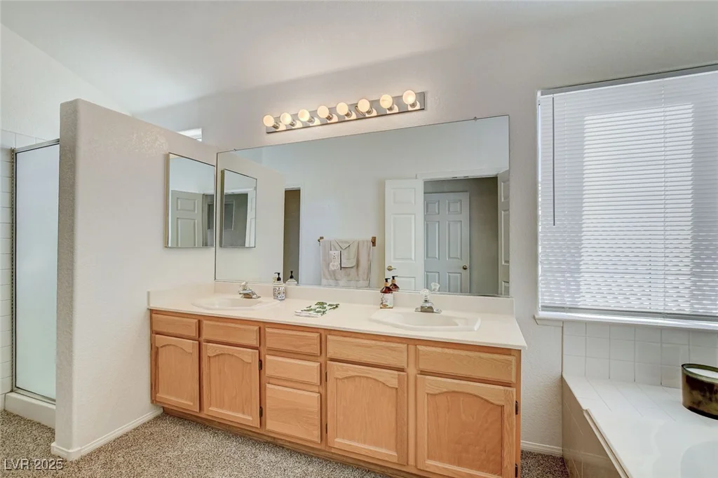7836 Turtle Cove, Las Vegas, NV 89128