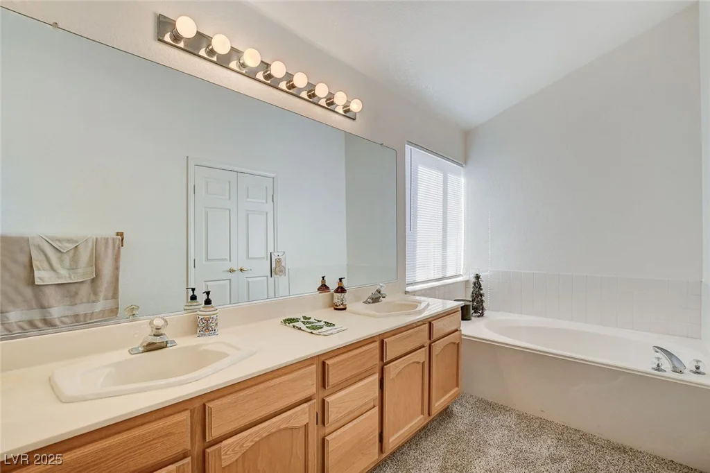 7836 Turtle Cove, Las Vegas, NV 89128
