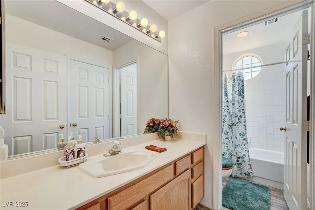 7836 Turtle Cove, Las Vegas, NV 89128