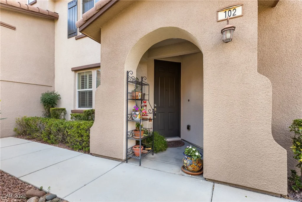 11410 Belmont Lake, Las Vegas, NV 89135