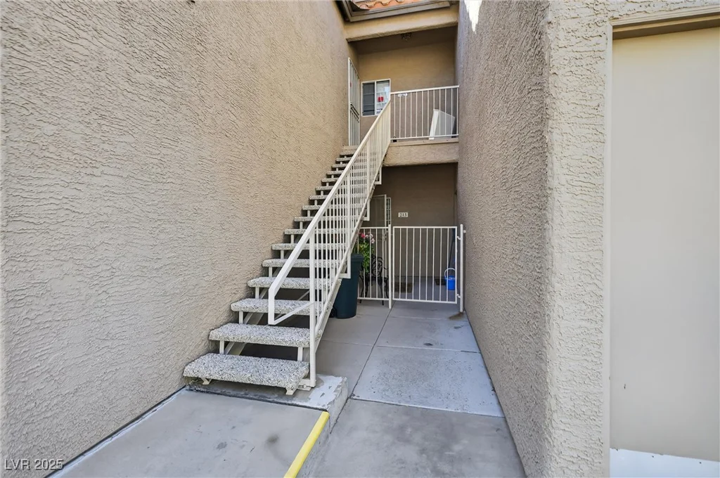 75 Valle Verde, Henderson, NV 89074