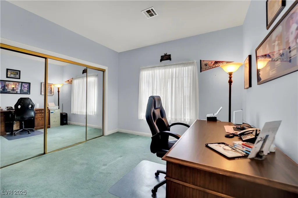 8016 Golfers Oasis, Las Vegas, NV 89149