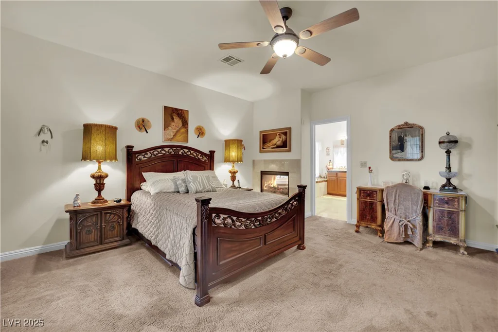 8016 Golfers Oasis, Las Vegas, NV 89149