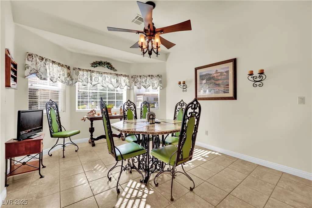 8016 Golfers Oasis, Las Vegas, NV 89149