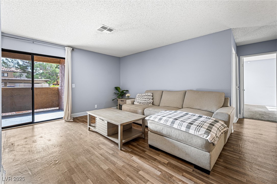 3151 Soaring Gulls, Las Vegas, NV 89128