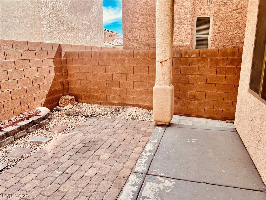 8178 Rock Meadows, Las Vegas, NV 89178