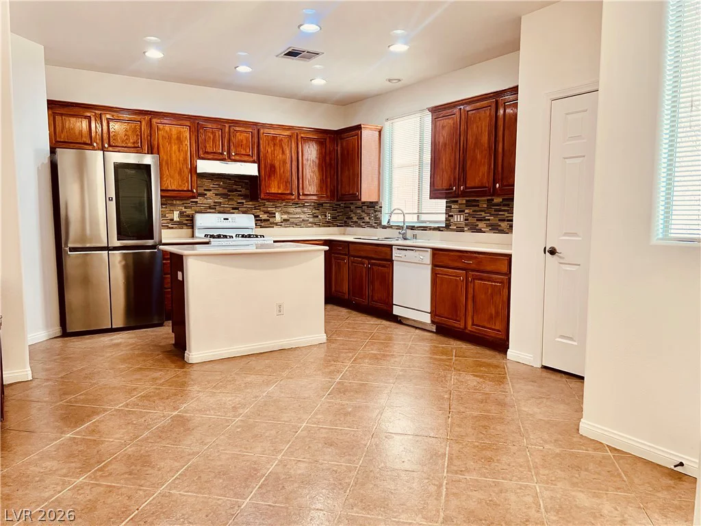 8178 Rock Meadows, Las Vegas, NV 89178