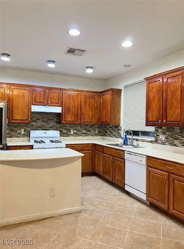 8178 Rock Meadows, Las Vegas, NV 89178