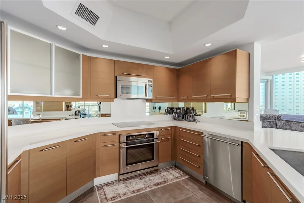 222 Karen, Las Vegas, NV 89109