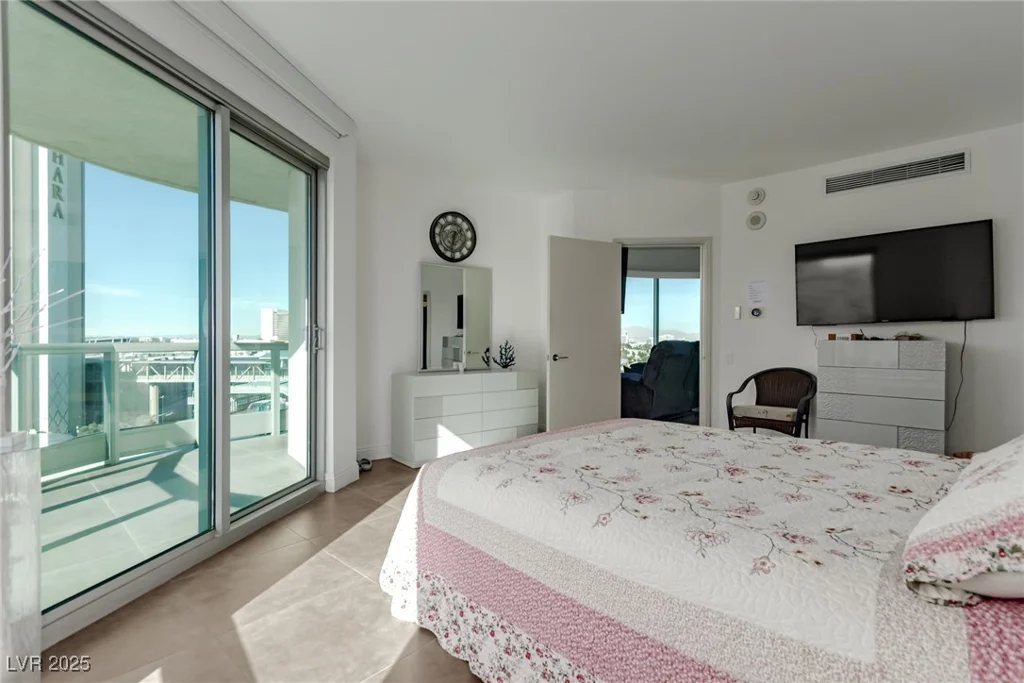 222 Karen, Las Vegas, NV 89109