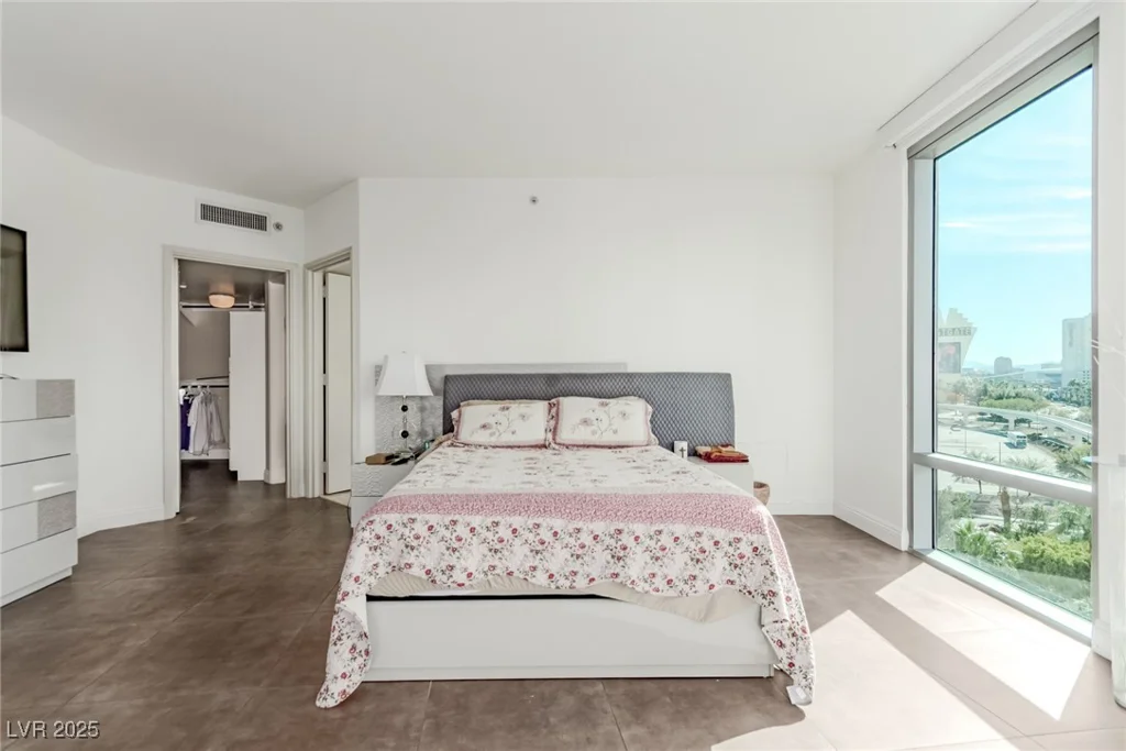 222 Karen, Las Vegas, NV 89109