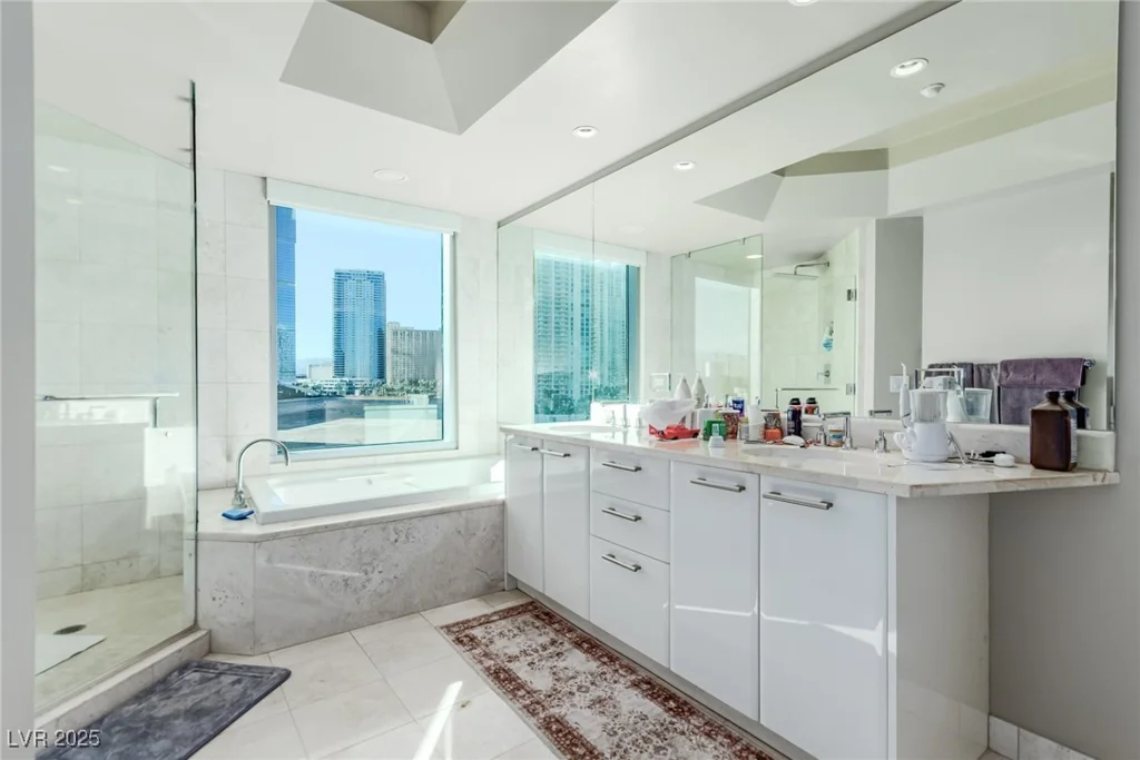222 Karen, Las Vegas, NV 89109