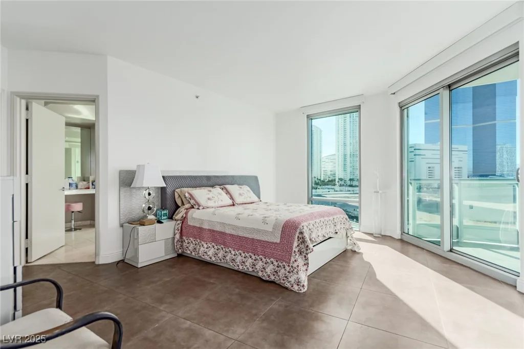 222 Karen, Las Vegas, NV 89109