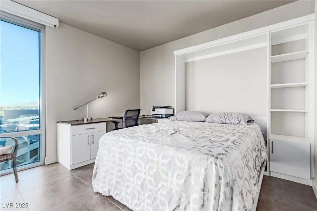 222 Karen, Las Vegas, NV 89109