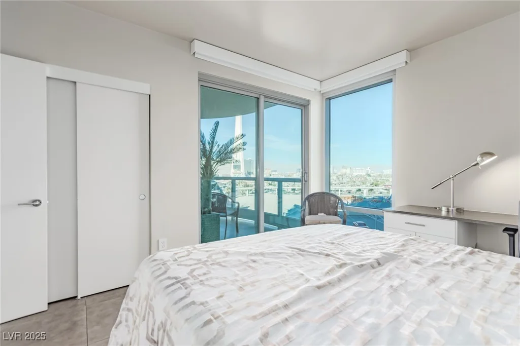222 Karen, Las Vegas, NV 89109