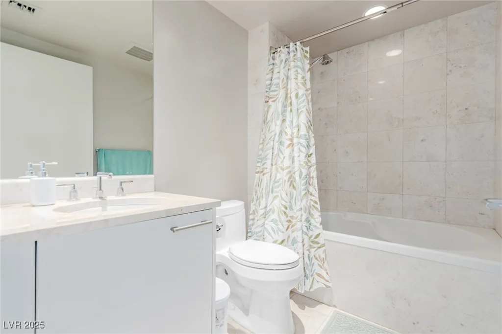222 Karen, Las Vegas, NV 89109