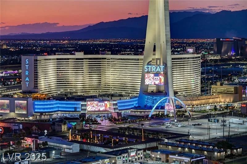 222 Karen, Las Vegas, NV 89109