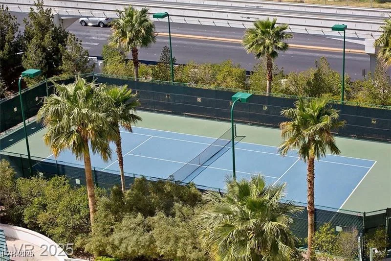 222 Karen, Las Vegas, NV 89109