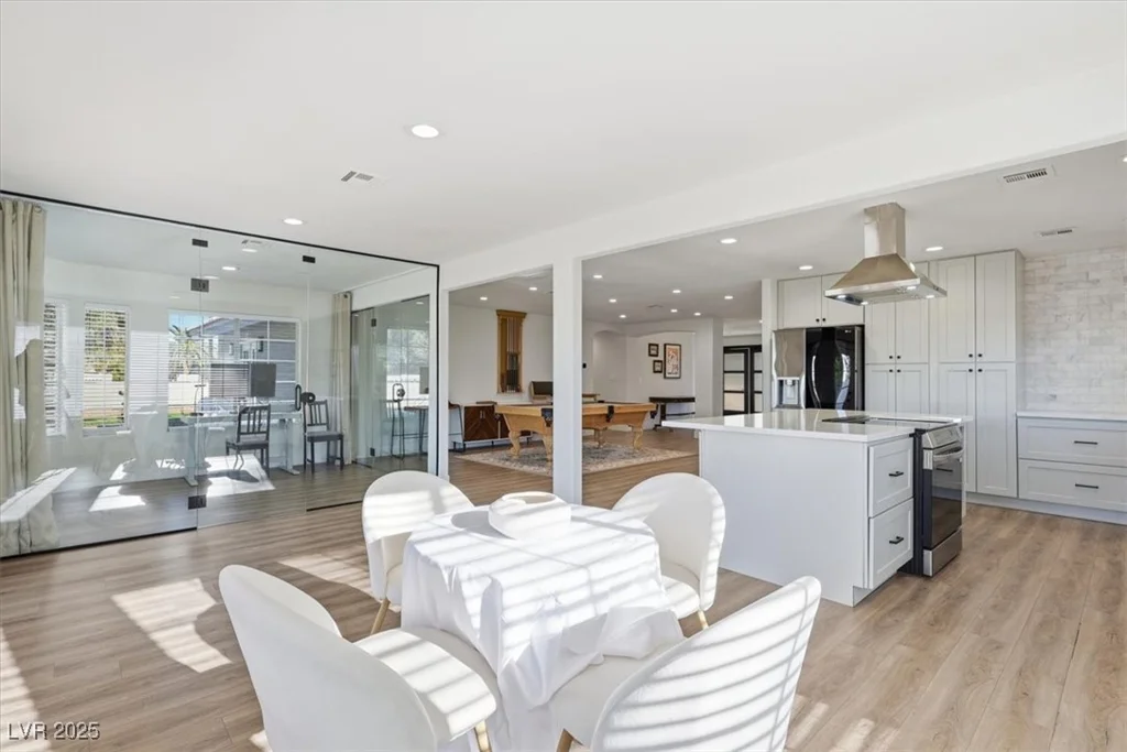 2177 Mohawk, Las Vegas, NV 89146
