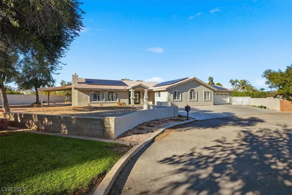 2177 Mohawk, Las Vegas, NV 89146