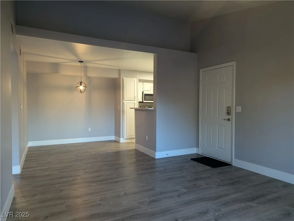 555 Silverado Ranch, Las Vegas, NV 89183