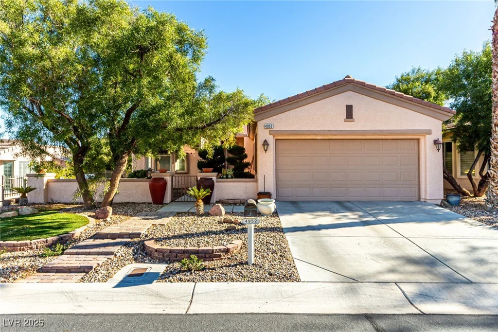 4952 Rivedro, Las Vegas, NV 89135