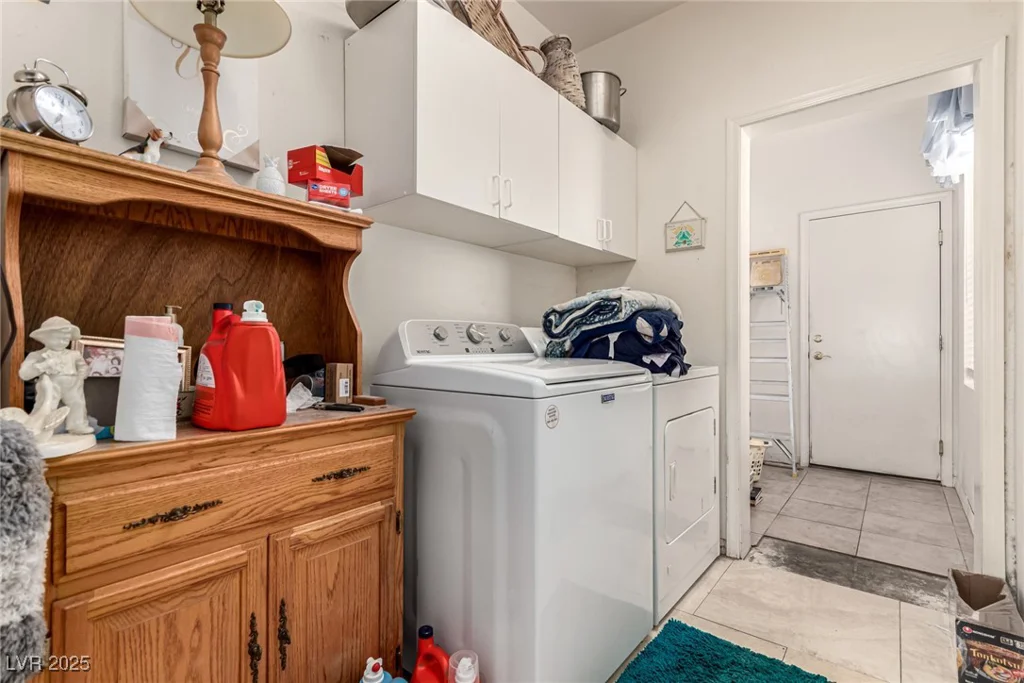 4952 Rivedro, Las Vegas, NV 89135