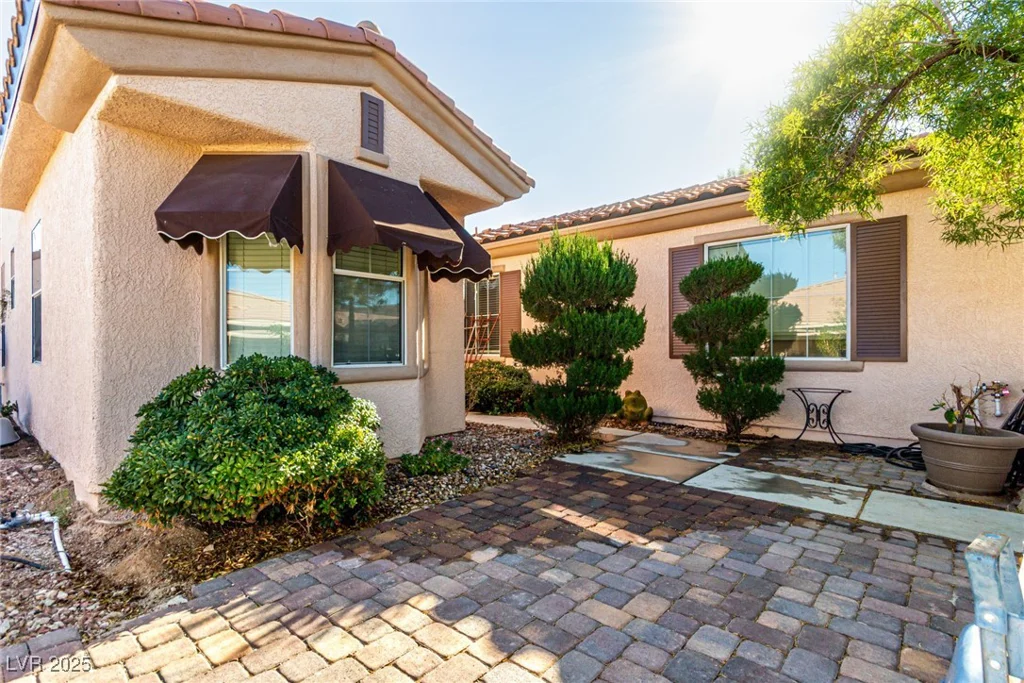 4952 Rivedro, Las Vegas, NV 89135