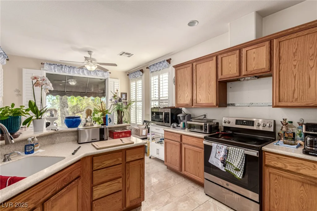 4952 Rivedro, Las Vegas, NV 89135