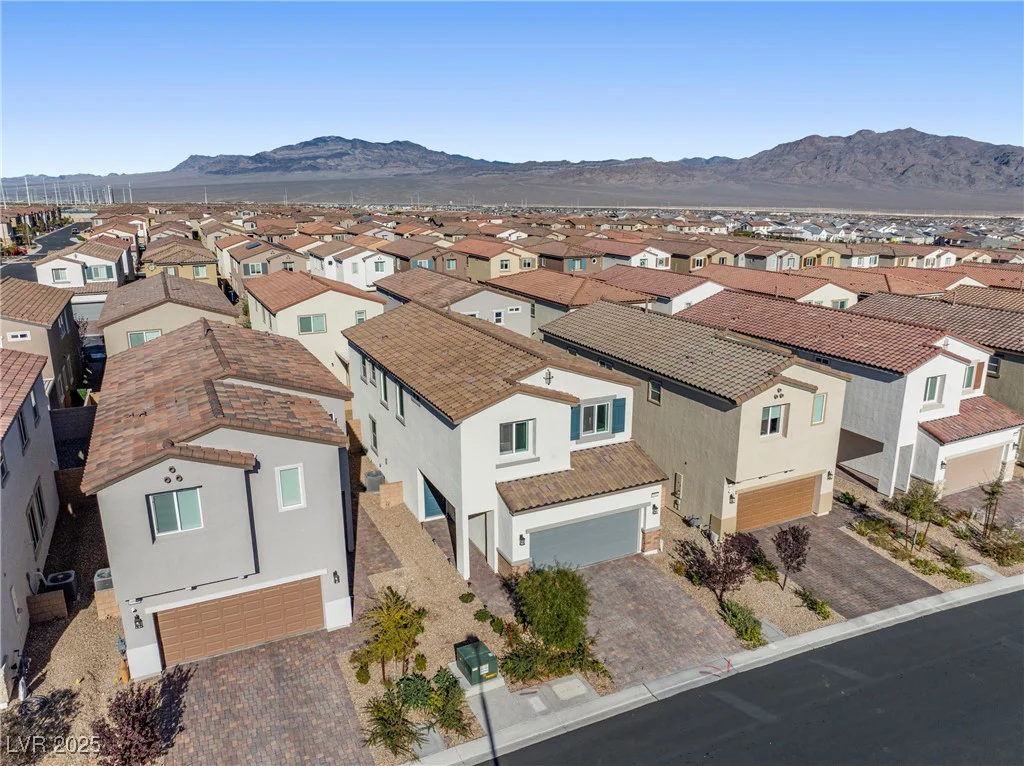 10662 Enridge, Las Vegas, NV 89166