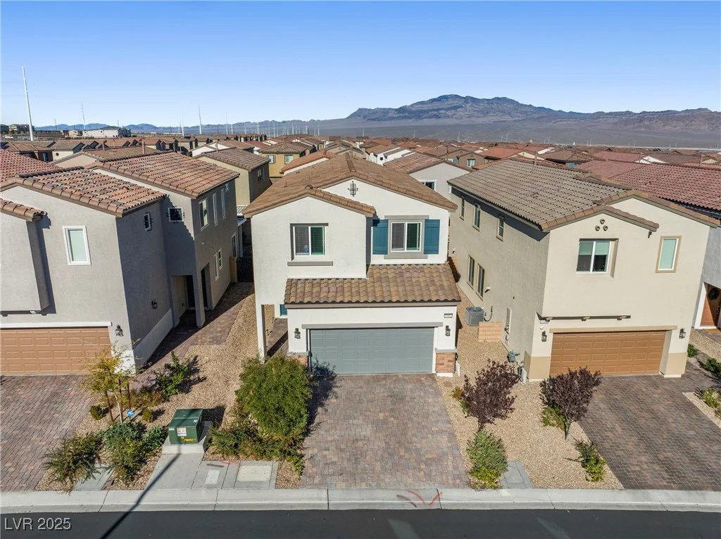 10662 Enridge, Las Vegas, NV 89166