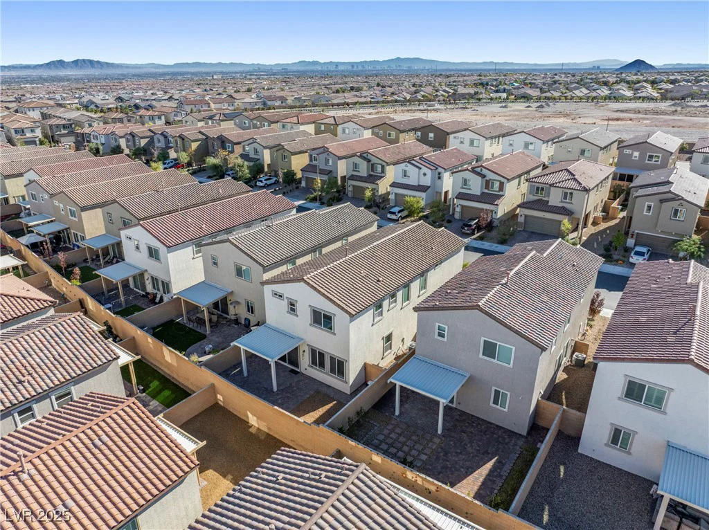 10662 Enridge, Las Vegas, NV 89166