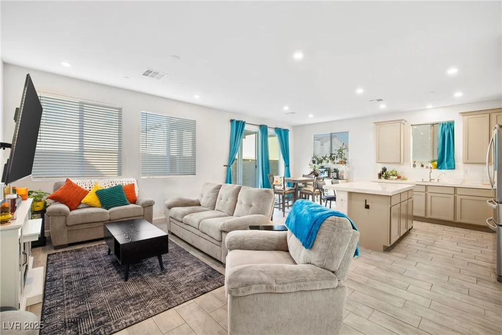 10662 Enridge, Las Vegas, NV 89166