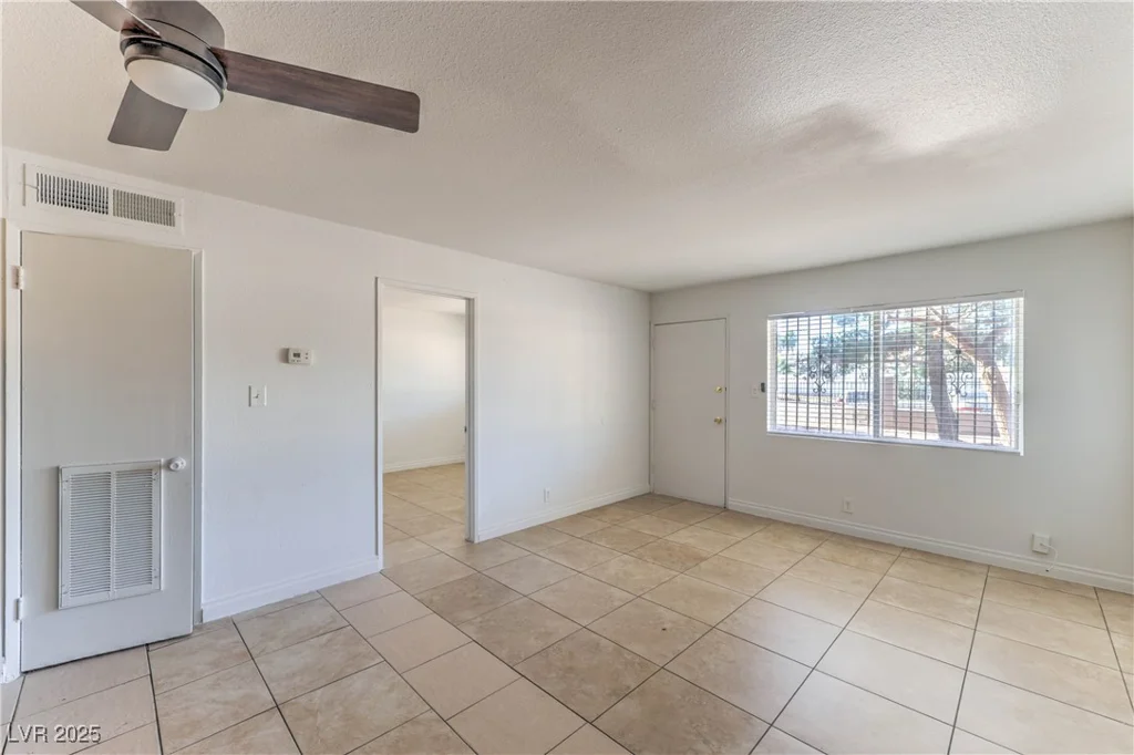 3720 Royal Crest, Las Vegas, NV 89119