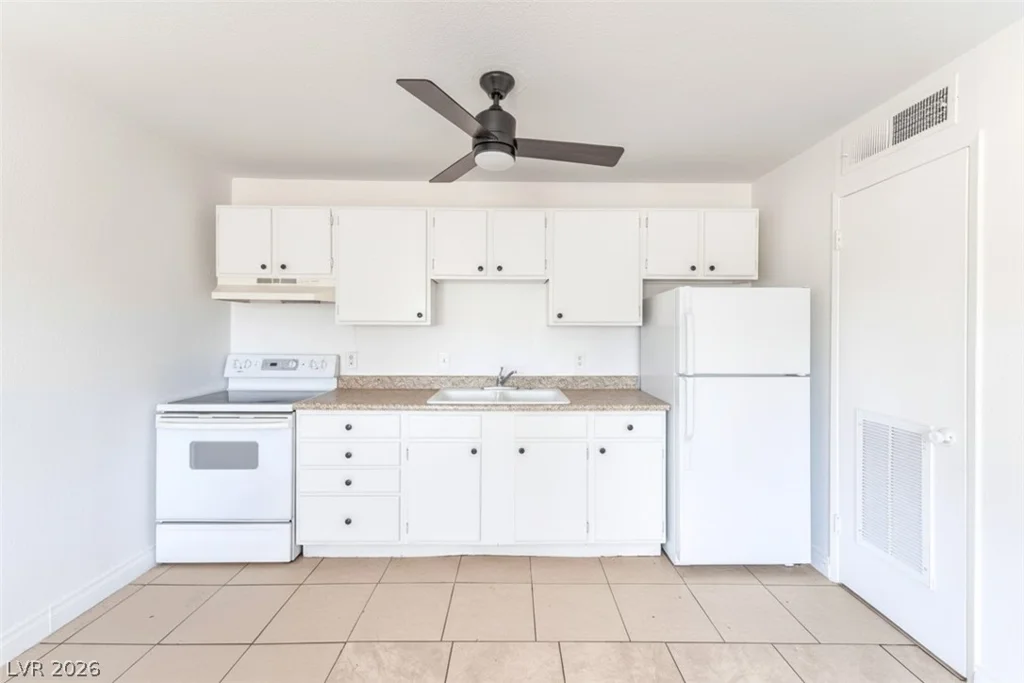 3720 Royal Crest, Las Vegas, NV 89119