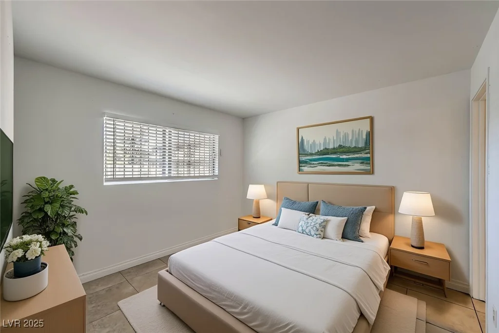 3720 Royal Crest, Las Vegas, NV 89119