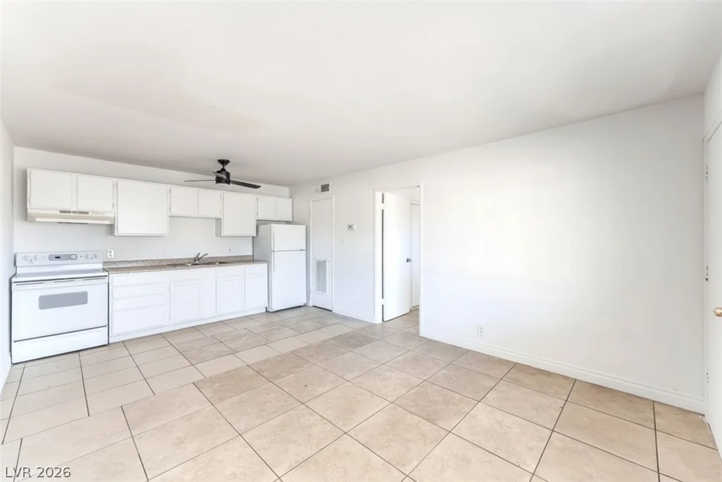 3720 Royal Crest, Las Vegas, NV 89119