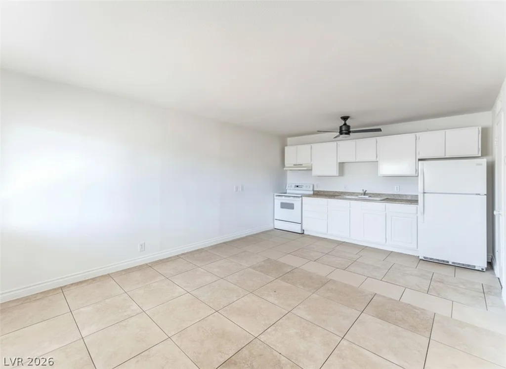 3720 Royal Crest, Las Vegas, NV 89119