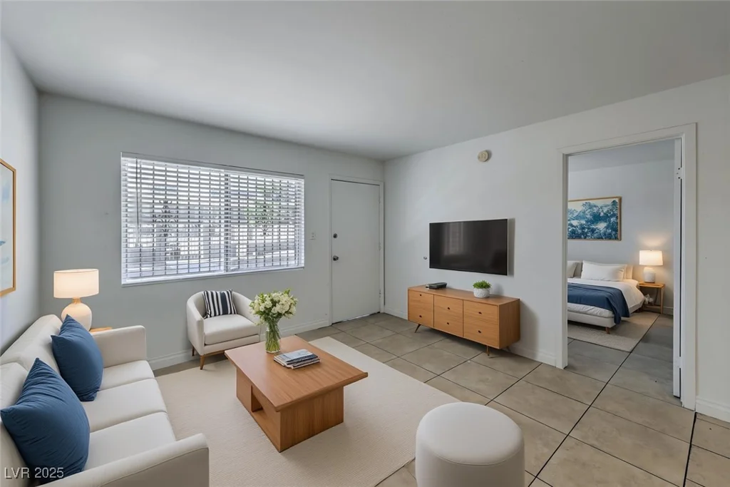 3720 Royal Crest, Las Vegas, NV 89119