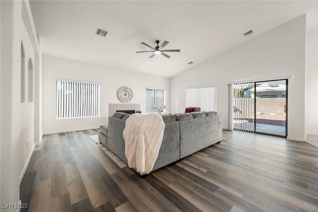 1446 Palm, Laughlin, NV 89029
