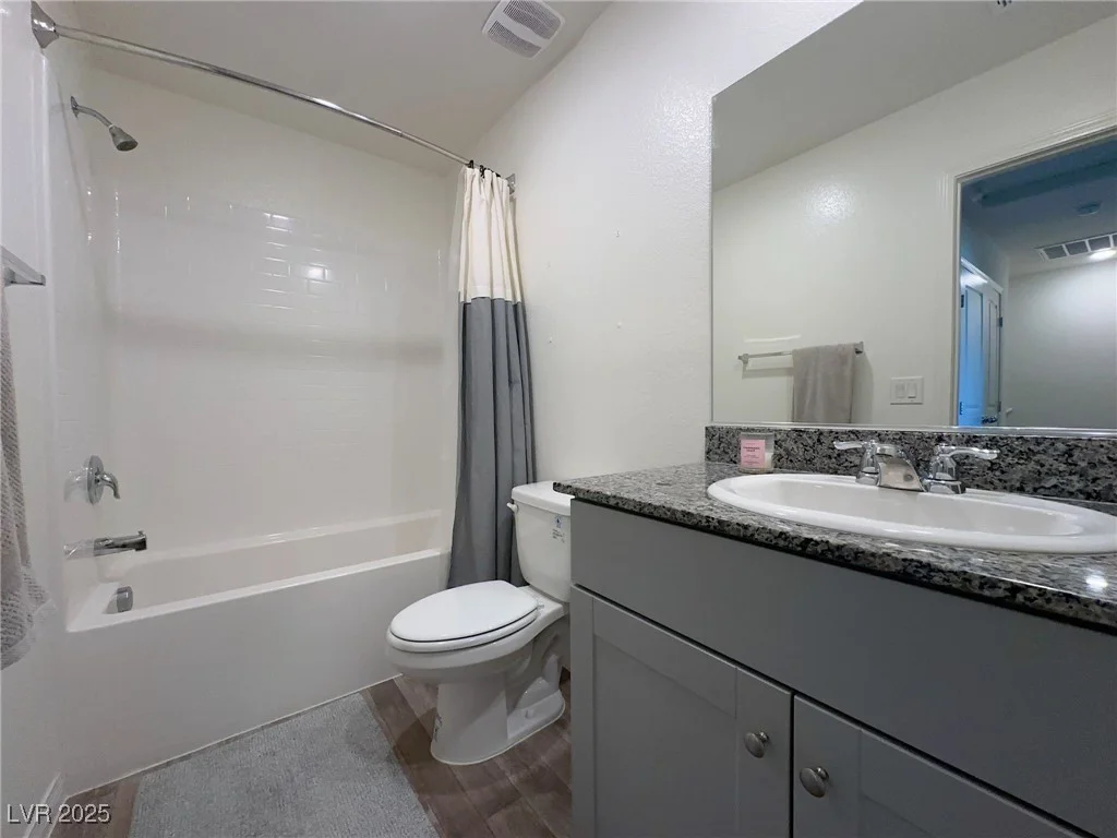 4273 Venus Falls, North Las Vegas, NV 89084
