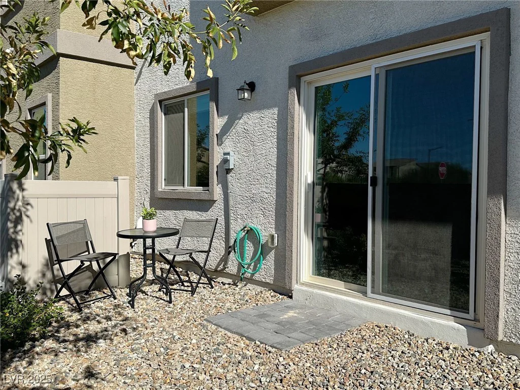 4273 Venus Falls, North Las Vegas, NV 89084