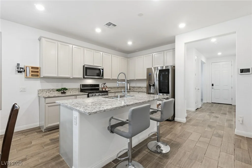 2404 Albury, North Las Vegas, NV 89086