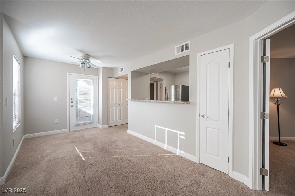 5055 Hacienda, Las Vegas, NV 89118