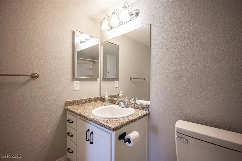 5055 Hacienda, Las Vegas, NV 89118
