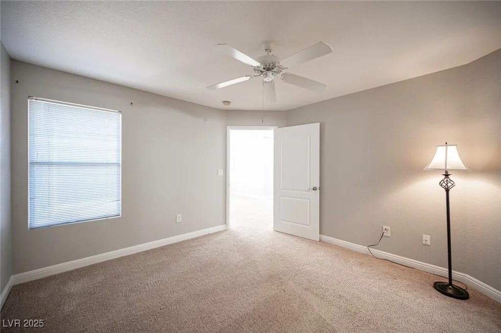 5055 Hacienda, Las Vegas, NV 89118
