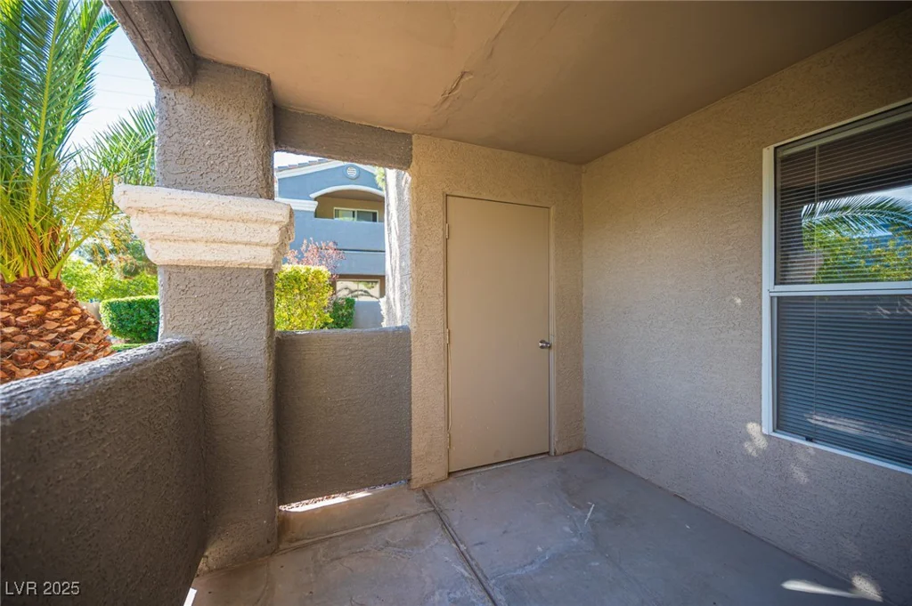 5055 Hacienda, Las Vegas, NV 89118