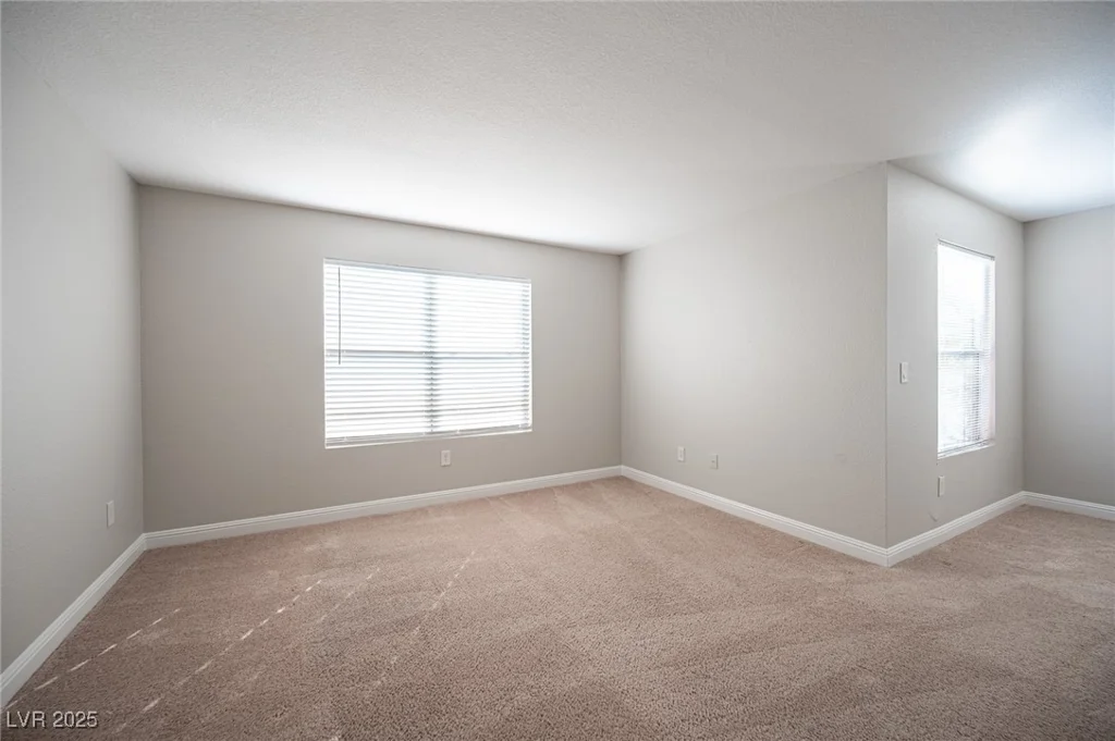 5055 Hacienda, Las Vegas, NV 89118