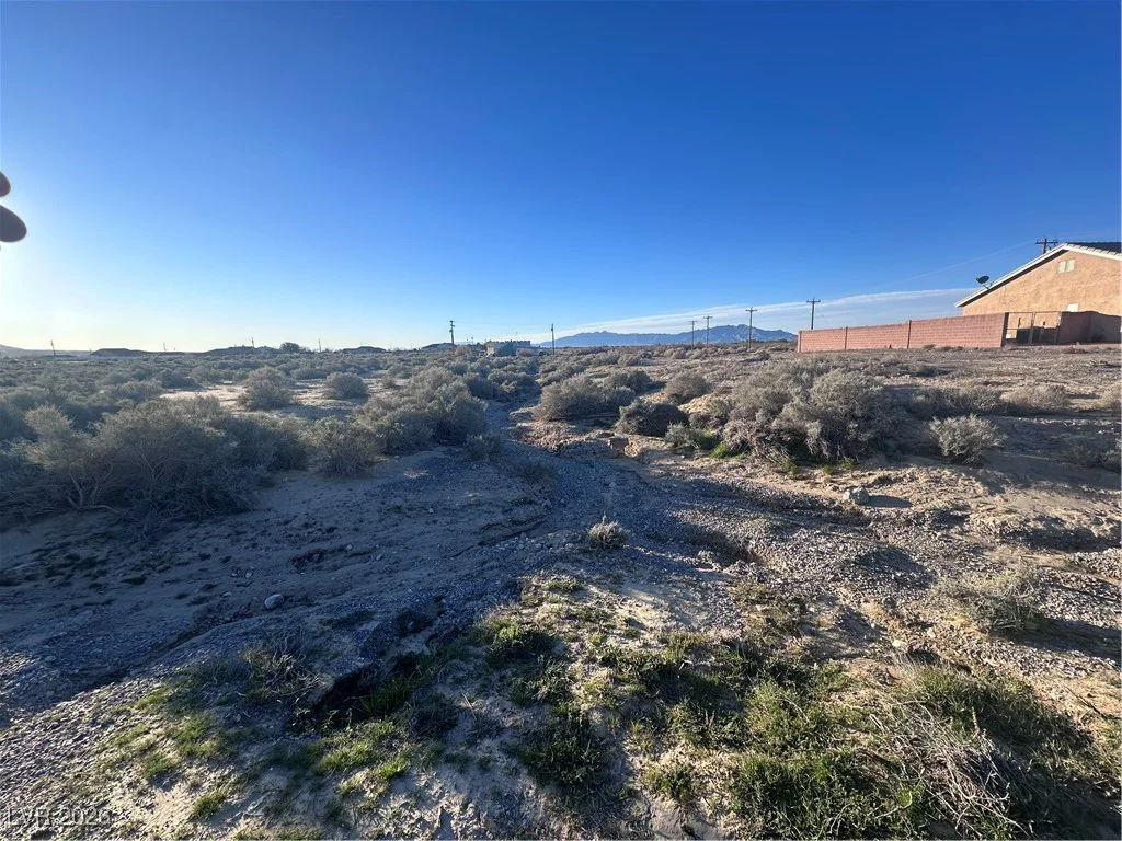 1261 Finehill, Pahrump, NV 89060